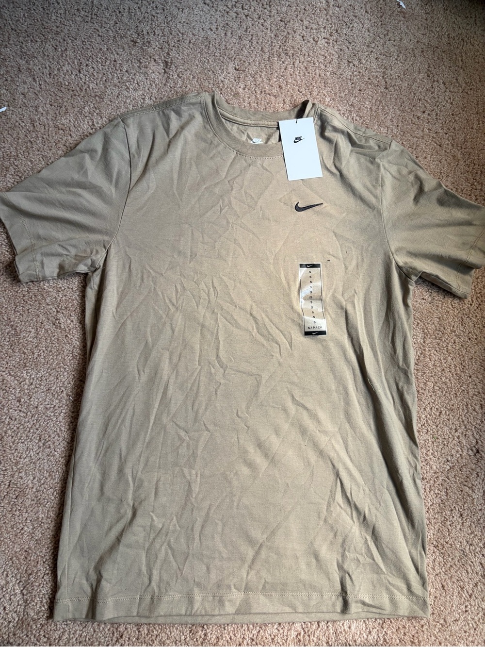 Nike Men’s Khaki Short-Sleeve Crewneck T-Shirt